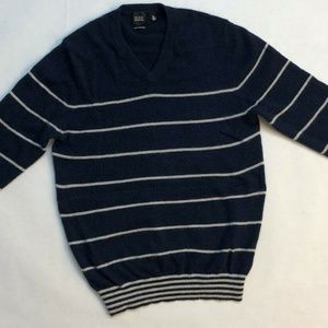 Saks Fifth Avenue Cashmere Sweater Womens Small